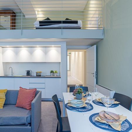 Suite Del Duomo - By MyhomeinКомо Екстериор снимка